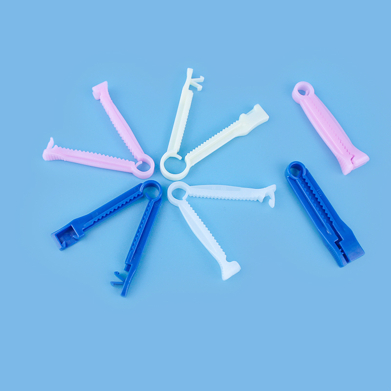 Umbilical Cord Clamps